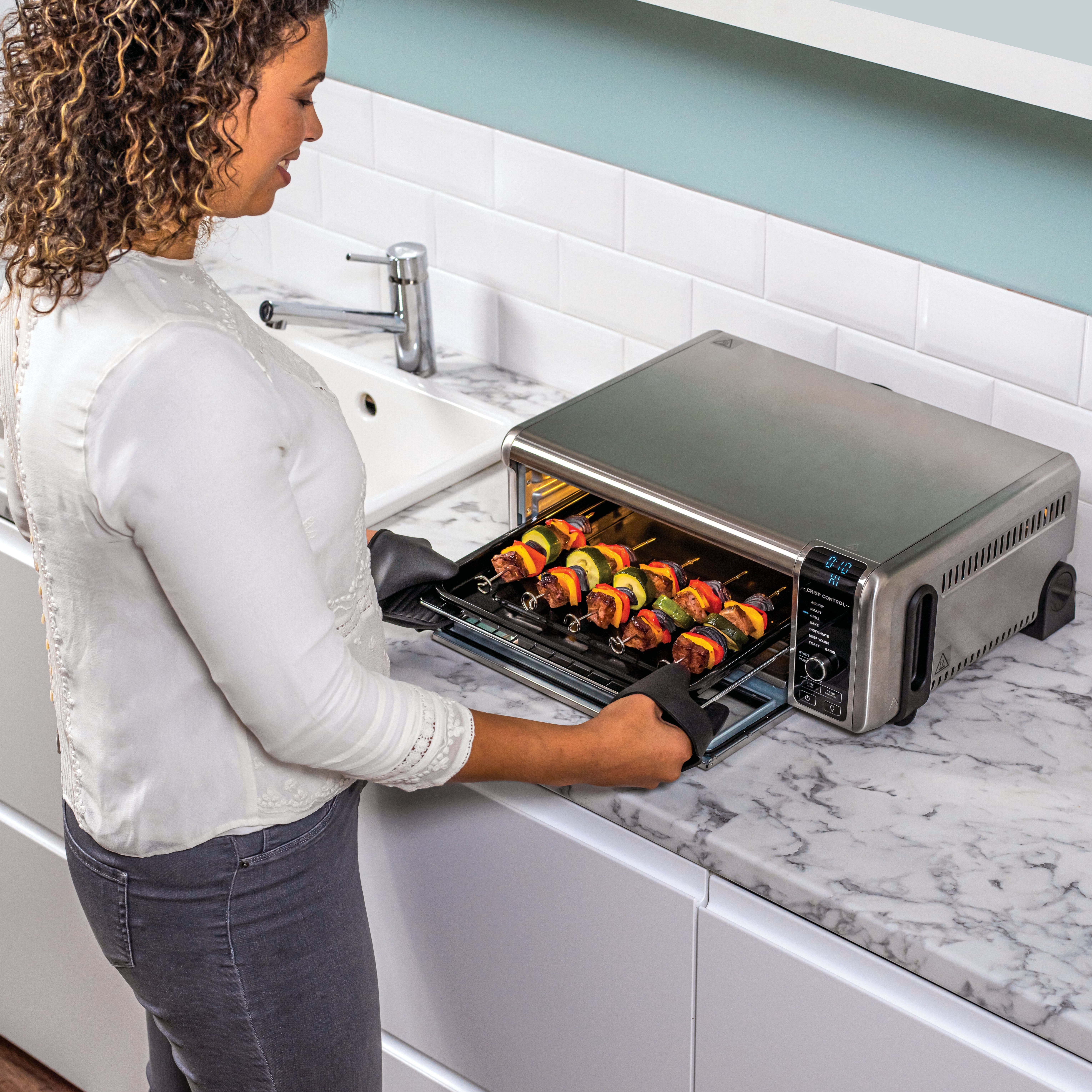 Up to 50% faster than fan ovens*
